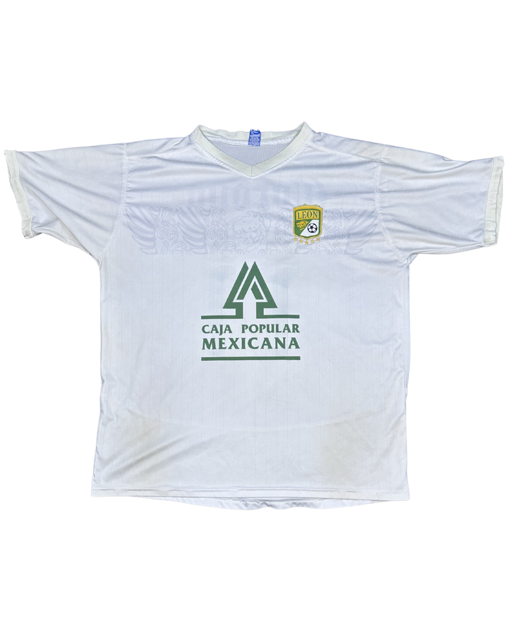 Club León Corona Calvario #11 Soccer Jersey (Large)