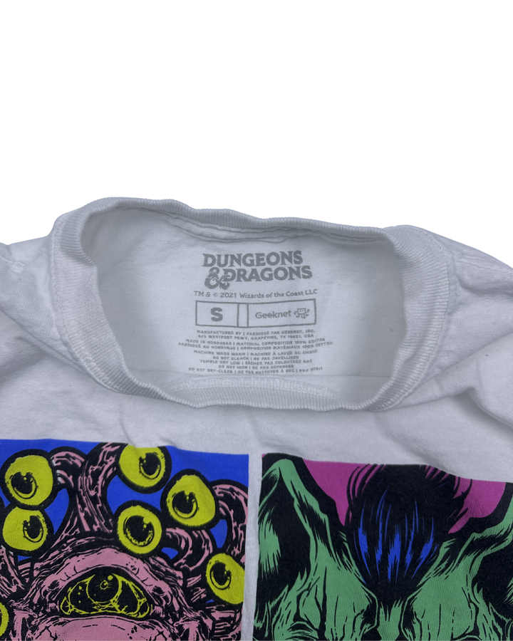 Dungeons & Dragons Monsters Graphic T-Shirt (small)