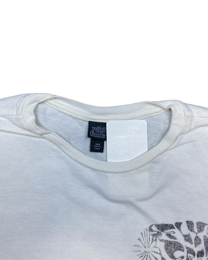 Wild Fable Good Mood Good Energy Graphic T-Shirt (Medium)