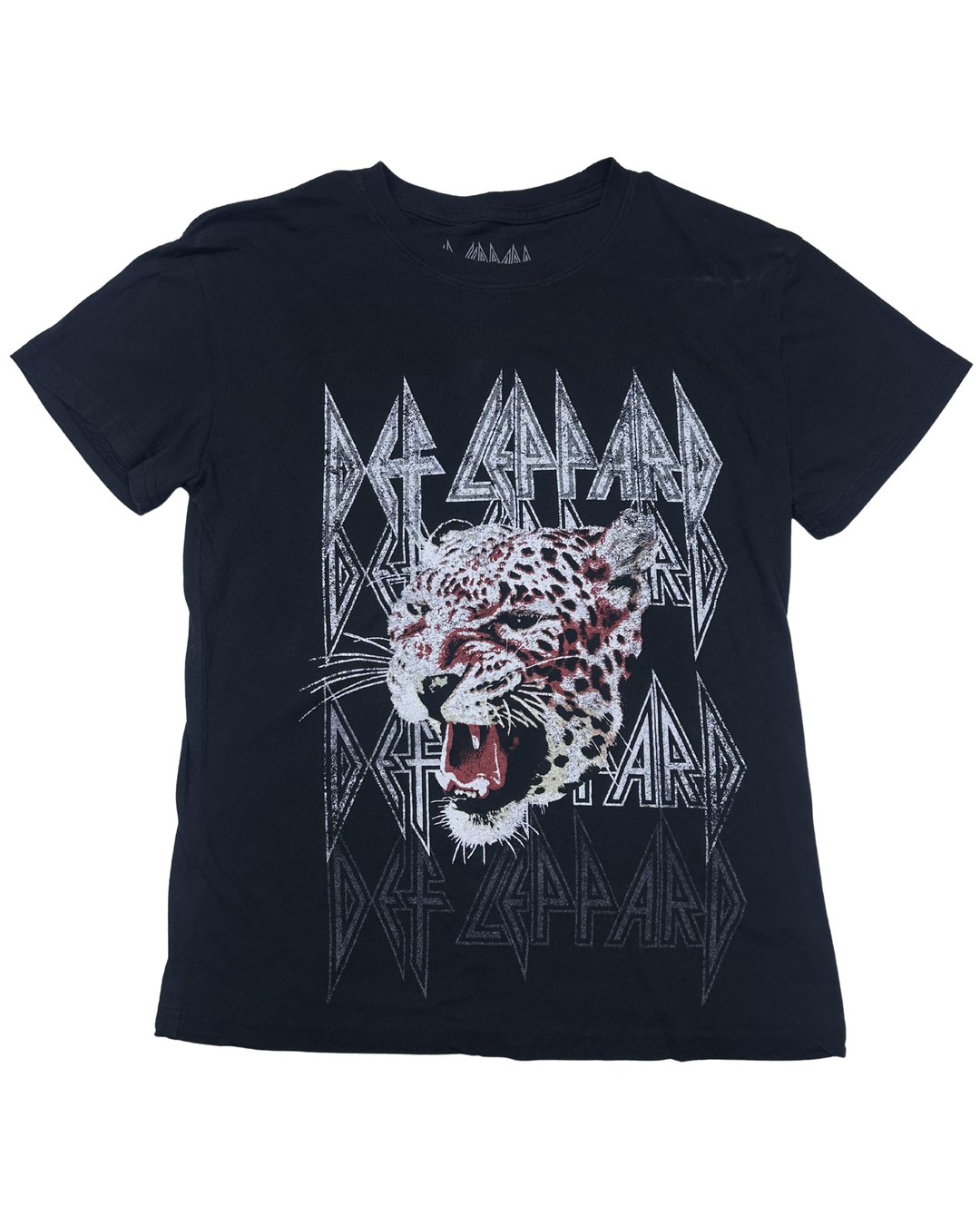 Def Leppard Leopard Graphic T-Shirt (Medium)