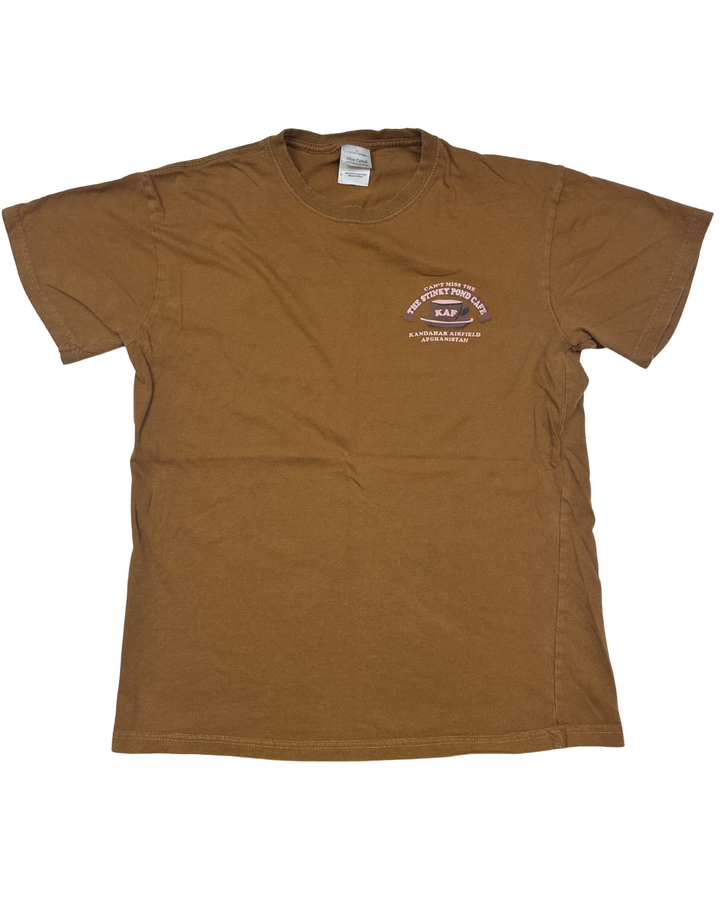 Stinky Pond Cafe Kandahar Airfield Afghanistan Graphic Pocket T-Shirt (large)