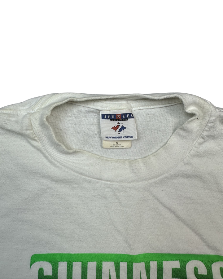 Guinness World Records 2002 Graphic T-Shirt (XL)