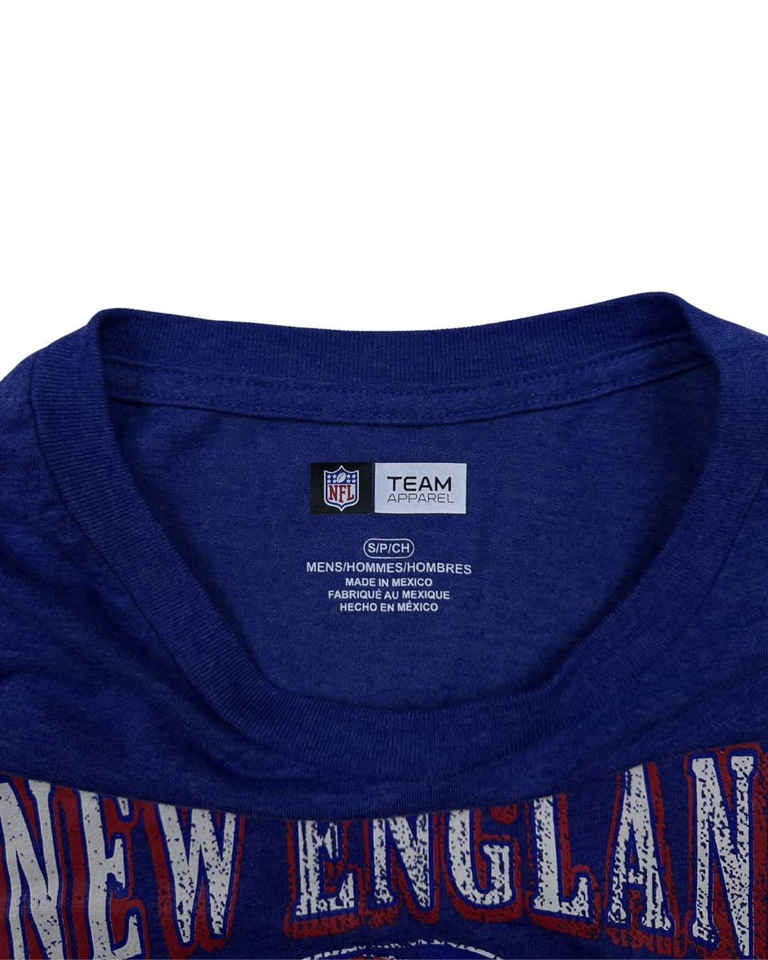 New England Patriots Retro Helmet Graphic T-Shirt (small)