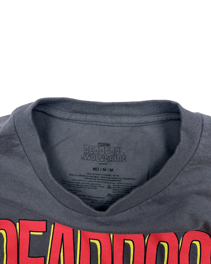 Deadpool & Wolverine Comic Graphic T-Shirt (medium)