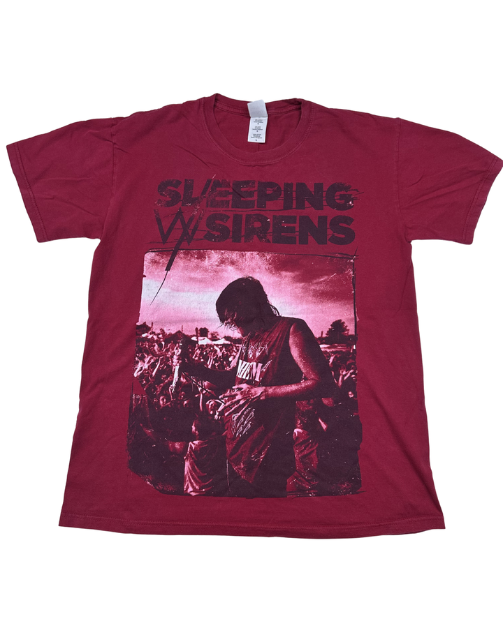 Sleeping with Sirens Concert Photo Graphic T-Shirt (large)