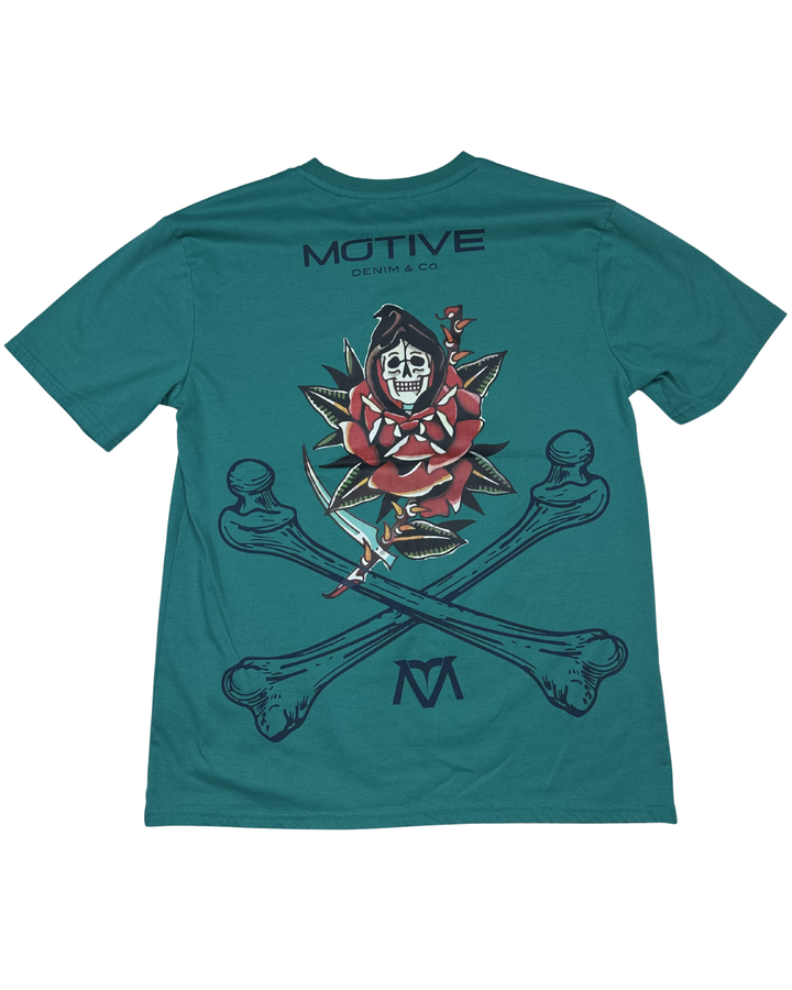 Motive Denim Skull Rose Crossbones Graphic T-Shirt (Large)