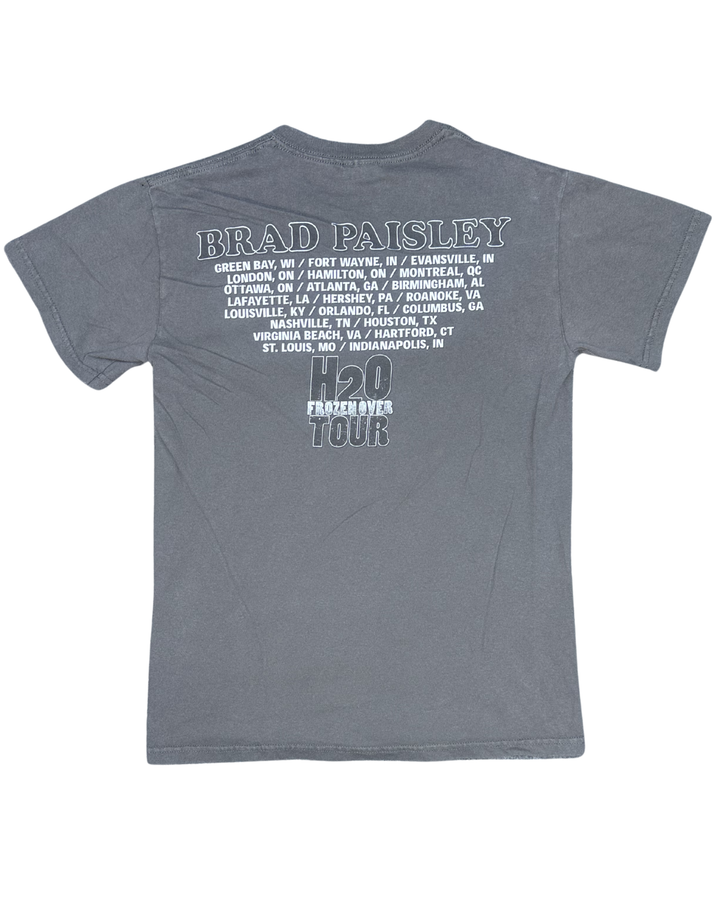 Brad Paisley H2O Frozen Over Tour Graphic T-Shirt (Small)