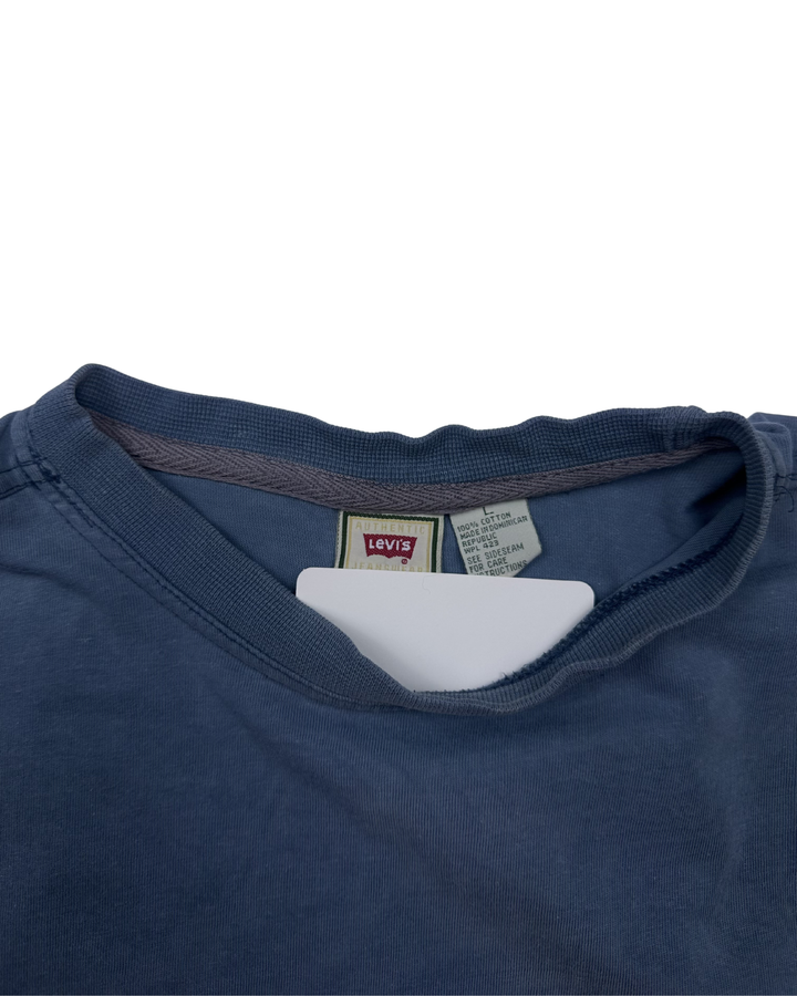 Levi's Plain T-Shirt (medium)