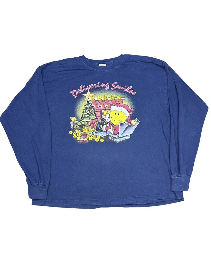Delivering Smiles Vintage Christmas Long Sleeve T-Shirt (2XL)