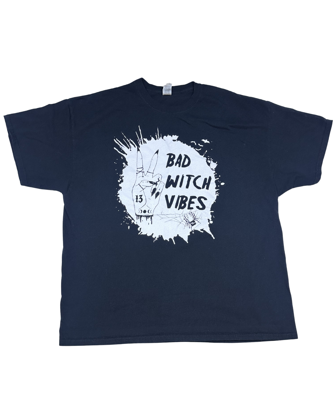 Bad Witch Vibes Graphic T-Shirt (2XL)