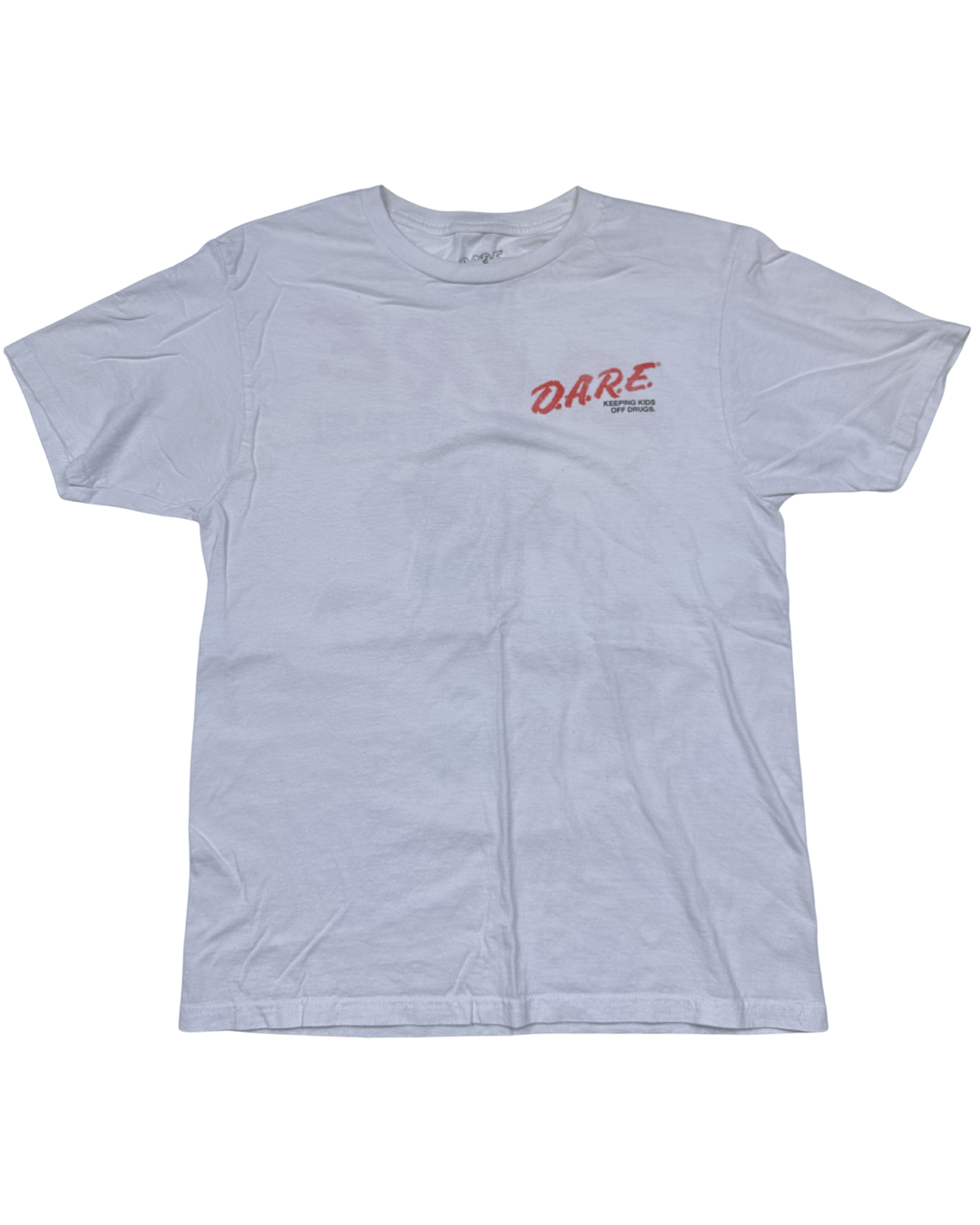 D.A.R.E. Keeping Kids Off Drugs Basketball Graphic T-Shirt (small)