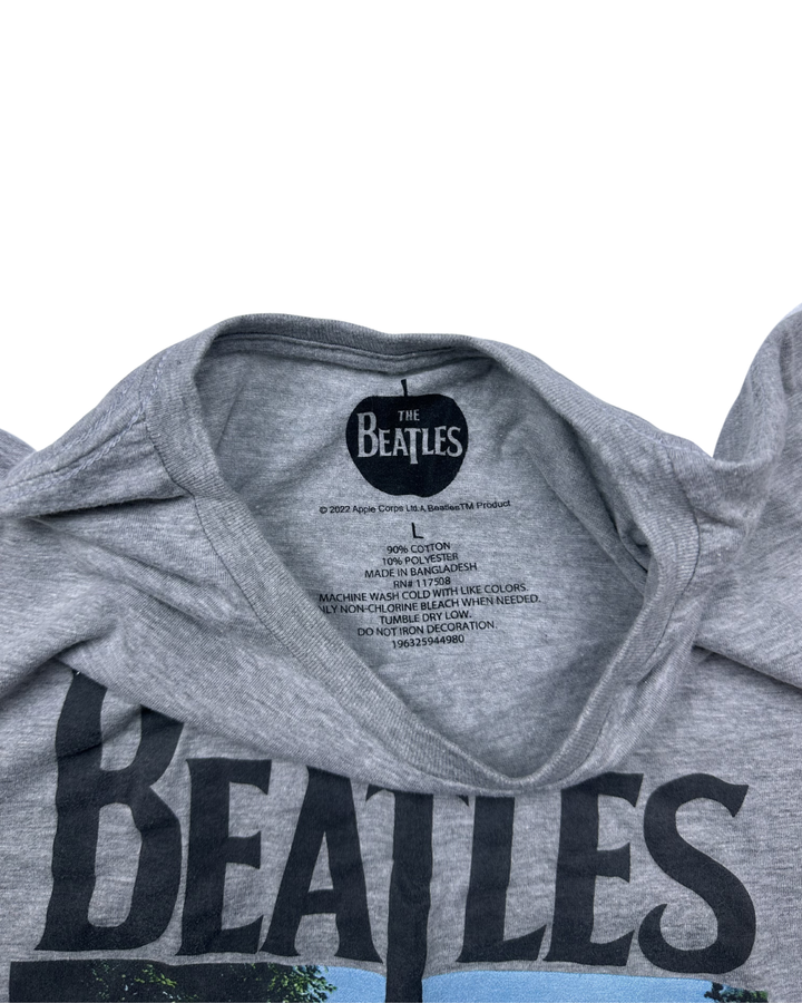 The Beatles Abbey Road Graphic T-Shirt (women's large)