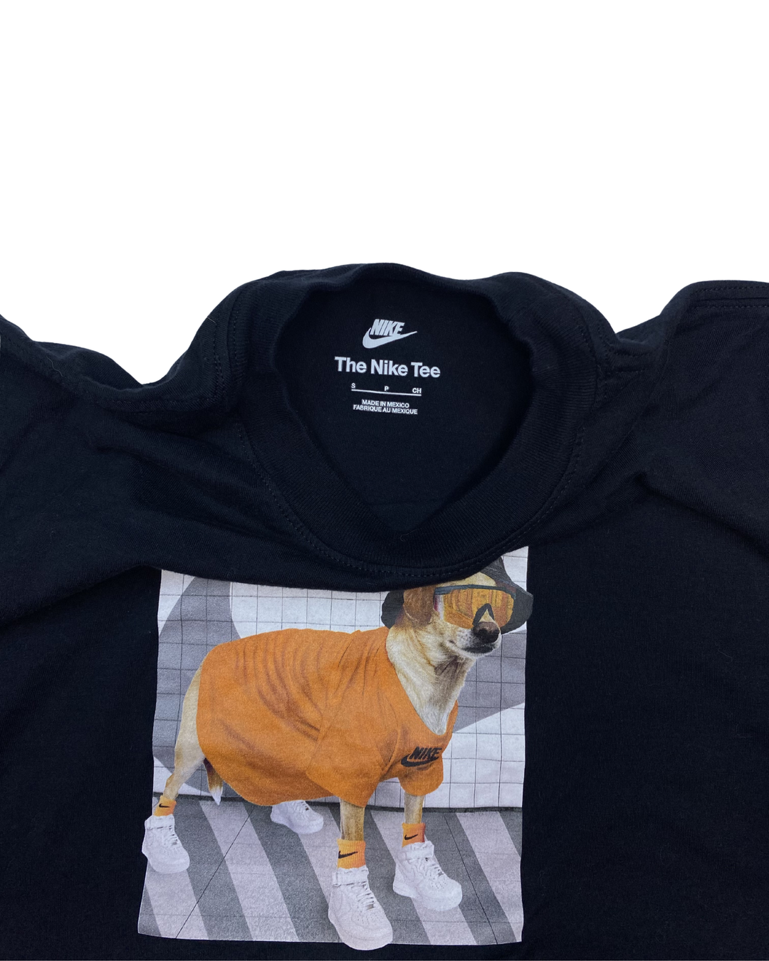 Nike "The Nike Tee" Puggy Smalls Dog Photo Graphic T-Shirt (Large)