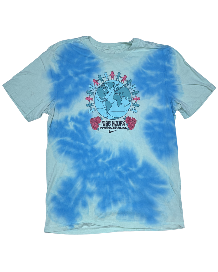 Nike Hoops International Tie-Dye Graphic T-Shirt (Medium)