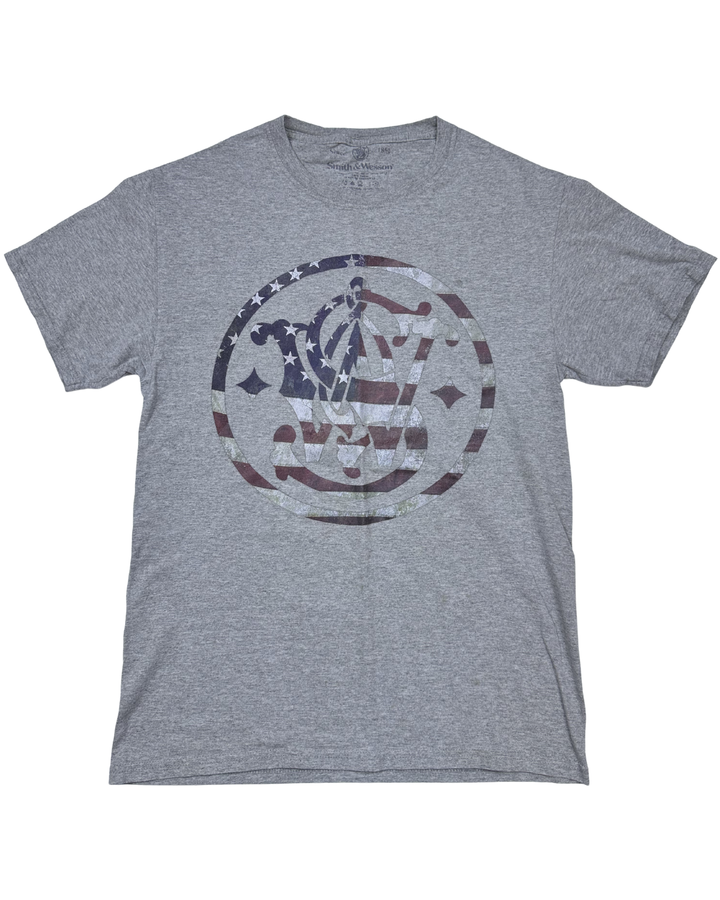 Smith & Wesson American Flag Logo Graphic T-Shirt (small)