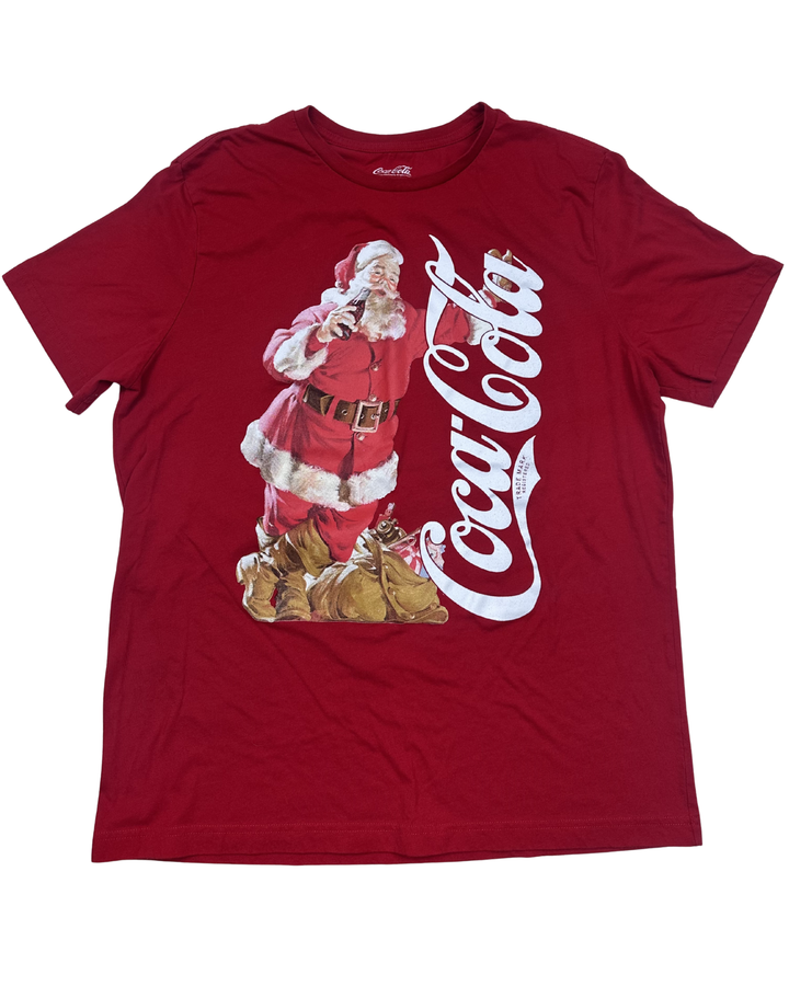 Coca-Cola Santa Graphic T-Shirt (large)