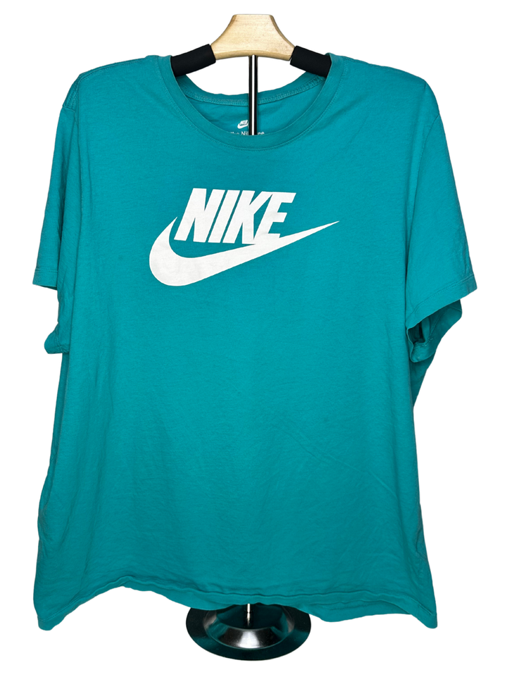 Nike T-shirt (XXL)