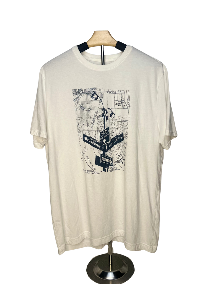 Banana Republic T-shirt (large)