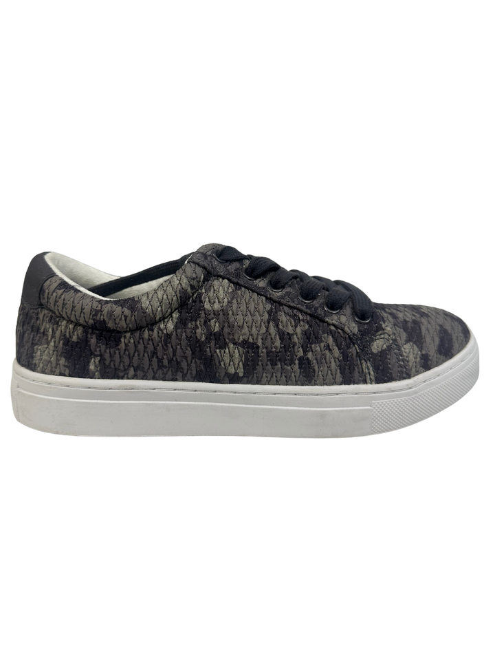 Isaac Mizrahi Sneakers