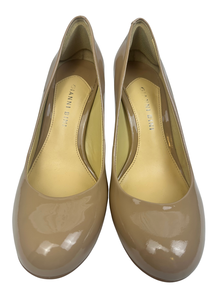 Gianni Bini Round-Toe Pumps