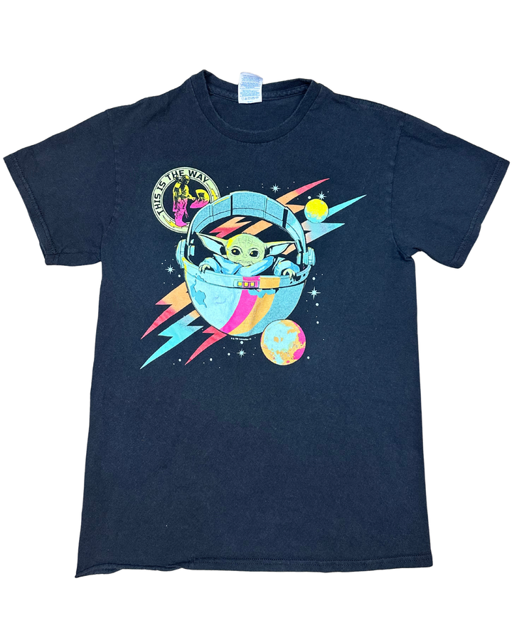 Star Wars Madalorian T-Shirt (small)
