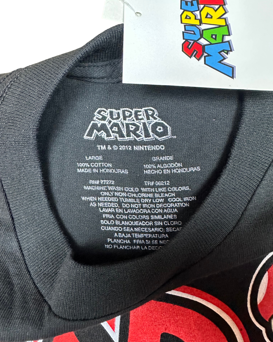 Super Mario T-shirt (youth large)
