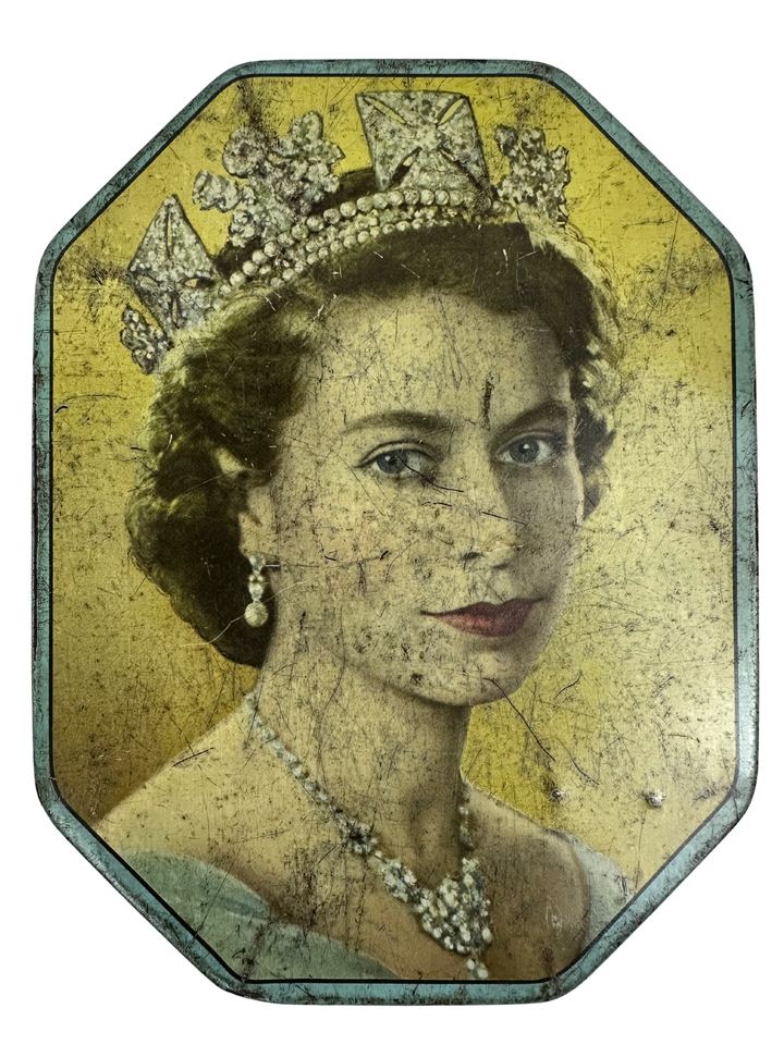 Vintage Queen Elizabeth II 1953 Coronation Tin Metal Box Royal United Kingdom