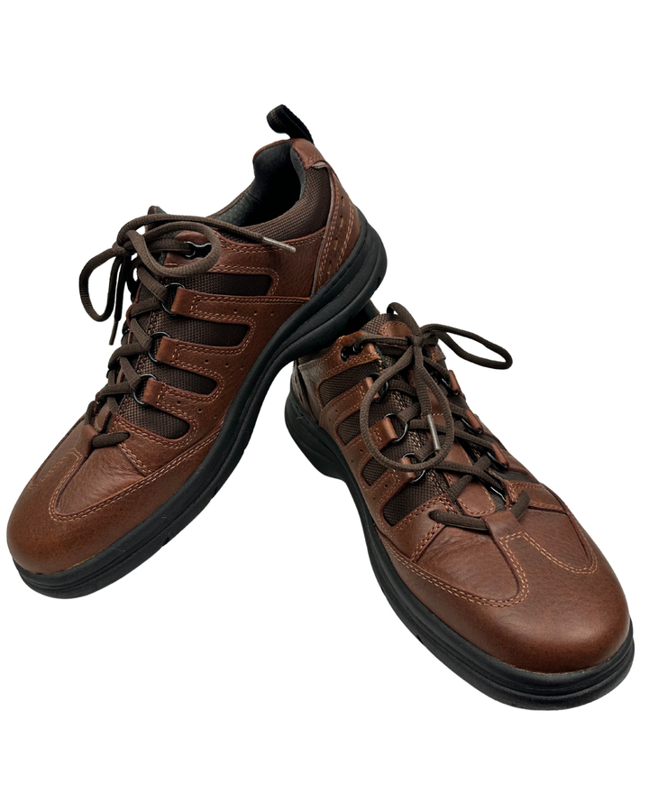 Clark Brown Leather Lace Ups Size 9.5