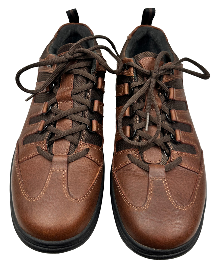 Clark Brown Leather Lace Ups Size 9.5