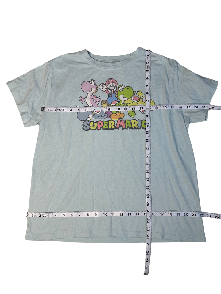Super Mario T-shirt (kids large)